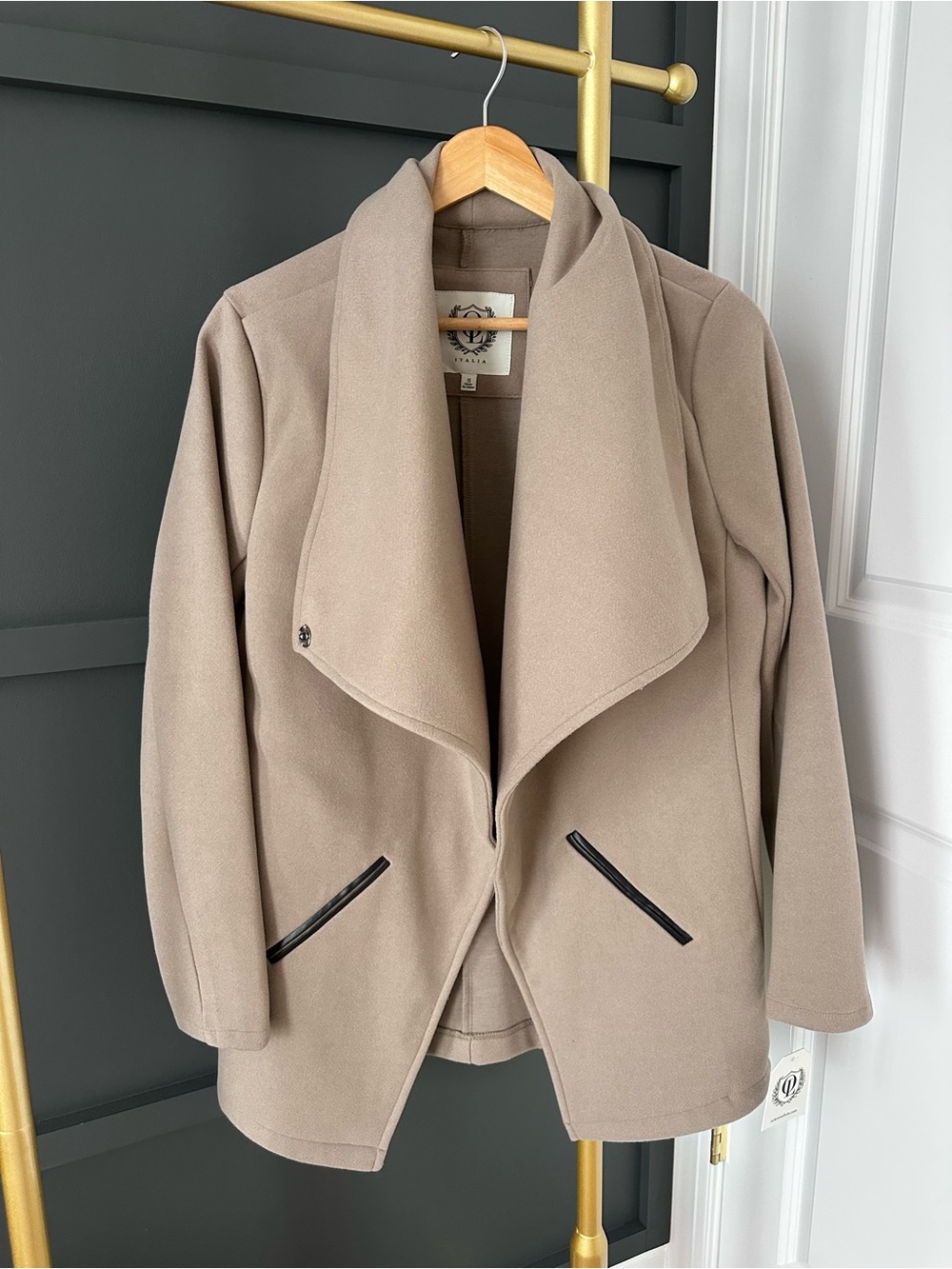 NWT QL Italia Women’s Draped Waterfall Open Front Coat Jacket Taupe Size S